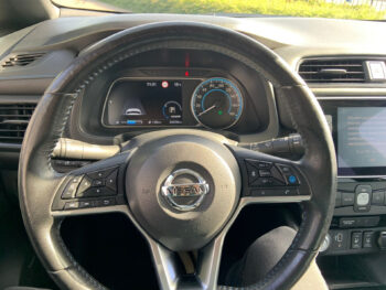 Nissan Leaf Tekna 40 kWh 150PK | NAVI | CAMERA | LED | ACC | KEYLESS