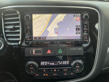 Mitsubishi Outlander 2.0 PHEV Navigatie | Climate Control | 360 Camera | Cruise Contr