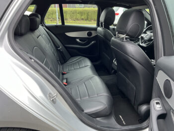 Mercedes-Benz C-Klasse Estate 180 AMG-line Automaat | Schuifdak | Leder | Camera | Trekhaak