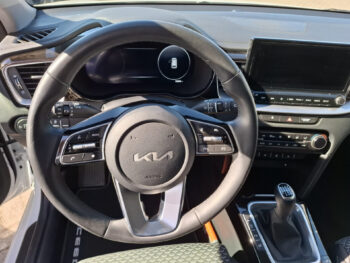 40632805-kia-ceed-sportswagon-1-0-t-gdi-120pk-dynamicplusline-navi-camera-afn-trekhaak-2024
