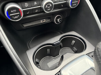 45219432-alfa-romeo-giulia-2022