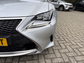 Lexus RC