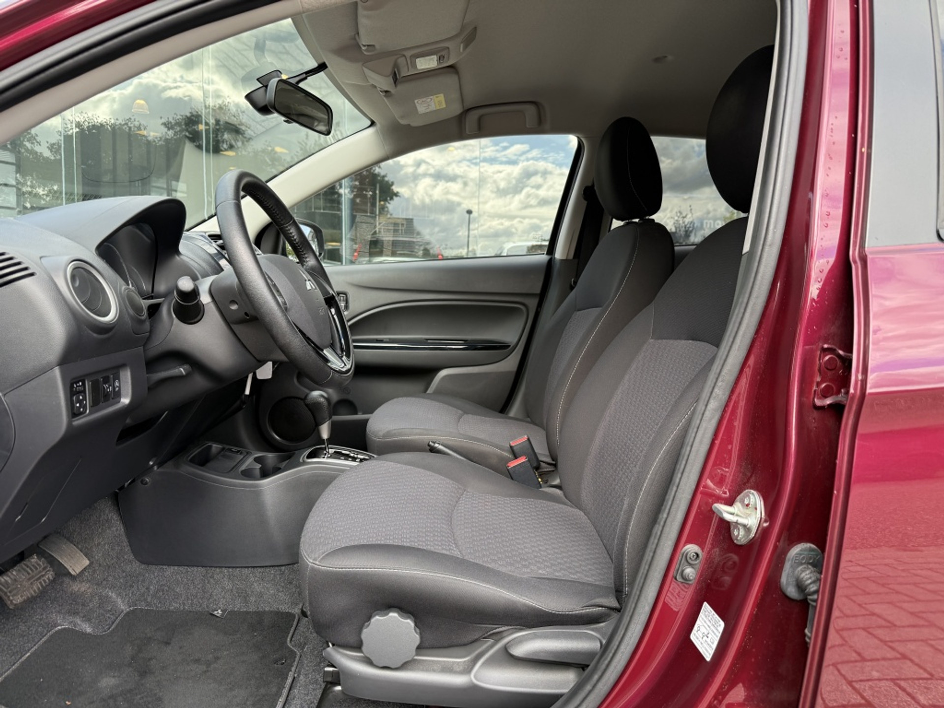 Mitsubishi Space Star