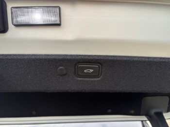 49621849-kia-ev4-fastback-2025