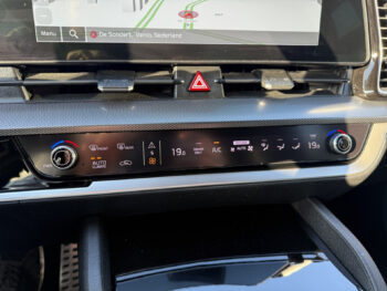 50256429-kia-sportage-2022