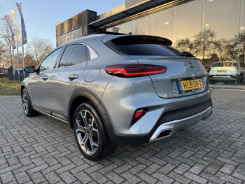 50286279-kia-xceed-2021