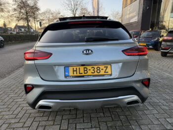 50286279-kia-xceed-2021