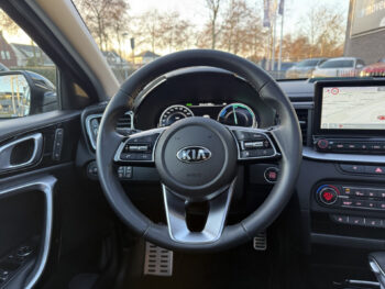 50286279-kia-xceed-2021