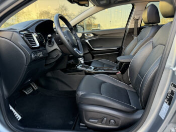 50286279-kia-xceed-2021