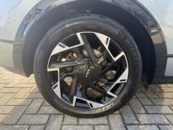 50316381-kia-sportage-2022