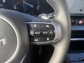 50316381-kia-sportage-2022