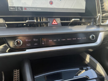 50316381-kia-sportage-2022