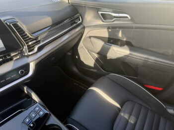 50316381-kia-sportage-2022