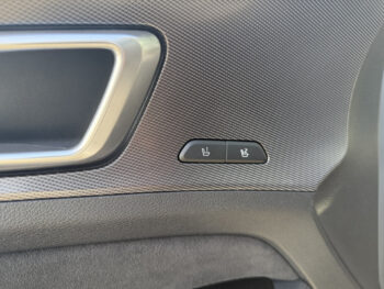 50316381-kia-sportage-2022