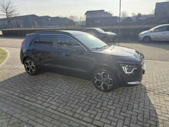 50466709-kia-niro-2022