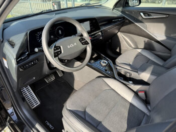 50466968-kia-niro-2022