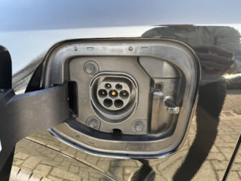 50466968-kia-niro-2022