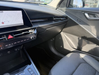 50466968-kia-niro-2022