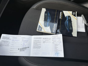 50685430-opel-insignia-2018