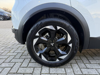 50736757-mitsubishi-asx-2024