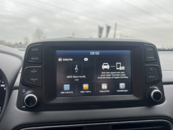 50760766-hyundai-kona-2018