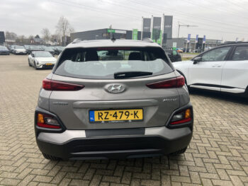 50760766-hyundai-kona-2018