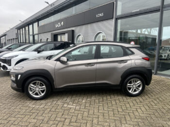 50760766-hyundai-kona-2018