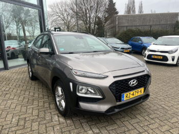 50760766-hyundai-kona-2018