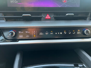 50769521-kia-sportage-2025