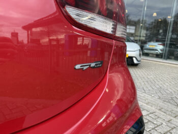 50784683-kia-rio-2022