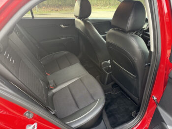 50784683-kia-rio-2022