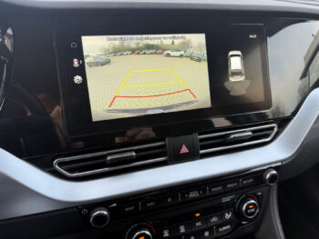 50796938-kia-niro-2022