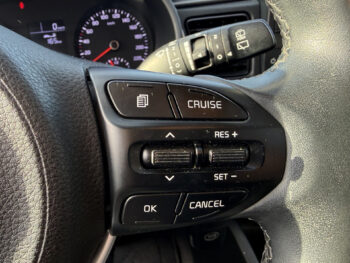 50813656-kia-rio-2017