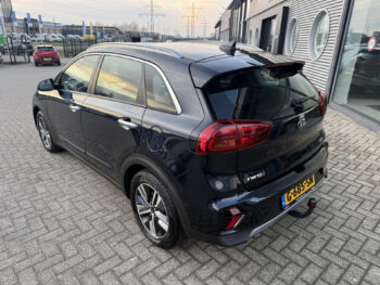 50832347-kia-niro-2019