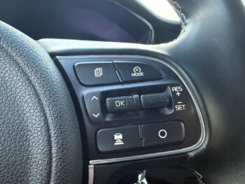 50832347-kia-niro-2019