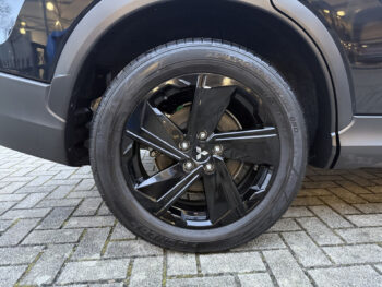 51081107-mitsubishi-eclipse-cross-2023