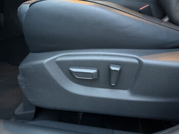 51081107-mitsubishi-eclipse-cross-2023