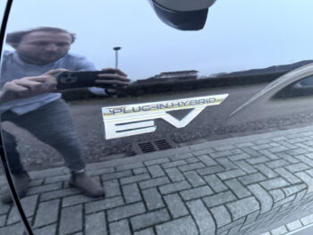 51081107-mitsubishi-eclipse-cross-2023