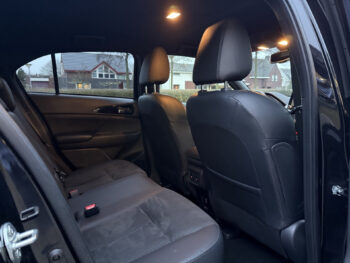 51081107-mitsubishi-eclipse-cross-2023