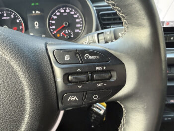 51094751-kia-rio-2022