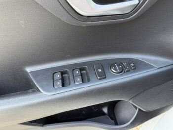 51094751-kia-rio-2022