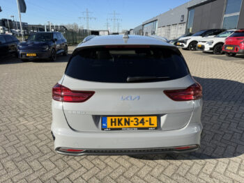 51103293-kia-ceed-sportswagon-2025