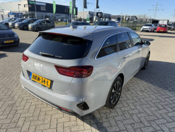 51103293-kia-ceed-sportswagon-2025