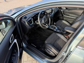 51106750-kia-ceed-sportswagon-2025