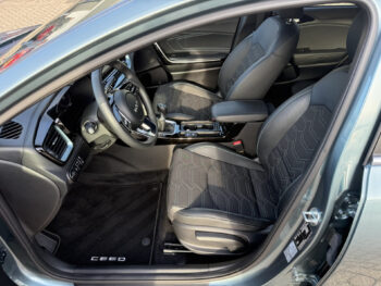 51106750-kia-ceed-sportswagon-2025