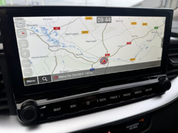 51112299-kia-ceed-sportswagon-2024