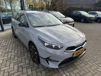 51112300-kia-ceed-sportswagon-2025
