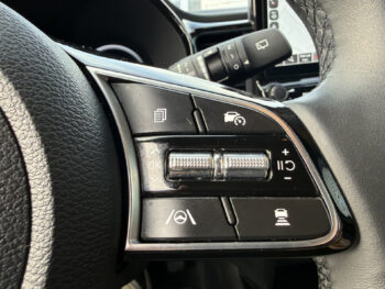 51112300-kia-ceed-sportswagon-2025