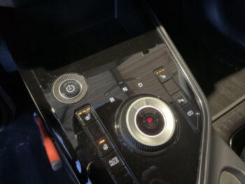 51112302-kia-niro-ev-2025