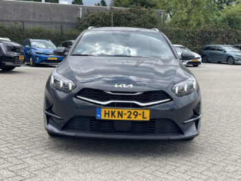 51112303-kia-ceed-sportswagon-2025
